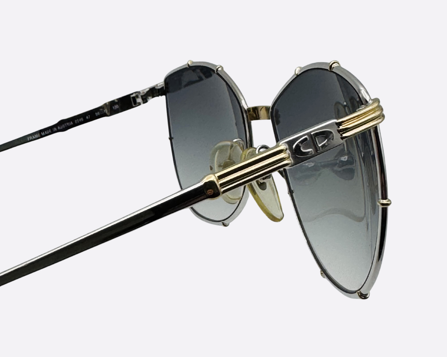 Christian Dior 2249 47 – Lujosa pieza llamativa en plata y oro claro | Austria, años 80