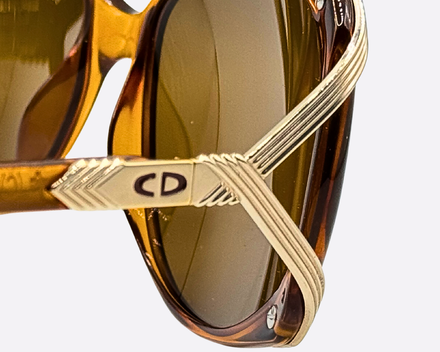Christian Dior 2428 11 – Tortoise optyl oversized | 80s vintage