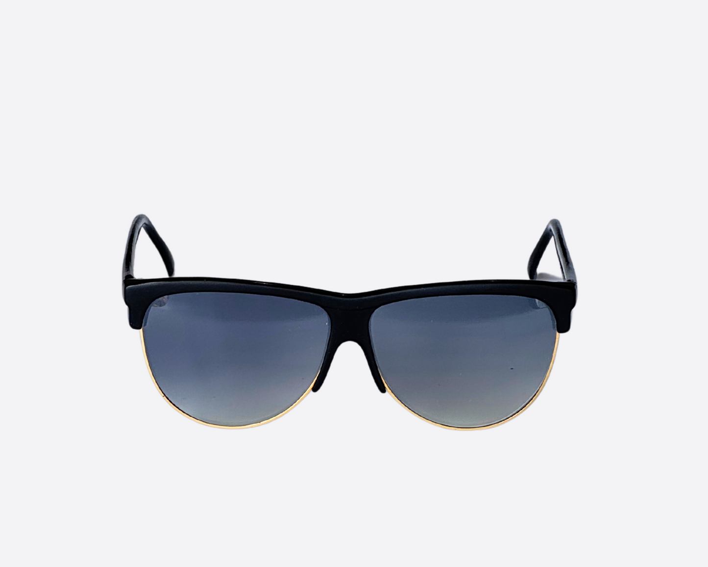 Front view of Piave model 272 sunglasses, made in Italy, featuring black frames and new grey gradient lenses, shown on a light background.