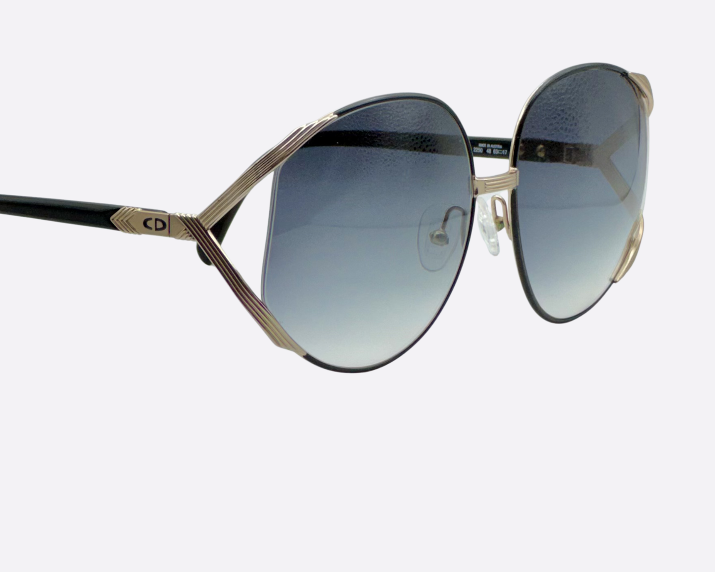 Dior 2250 48 – Black & Silver Oversized | Rihanna & American Hustle Icon