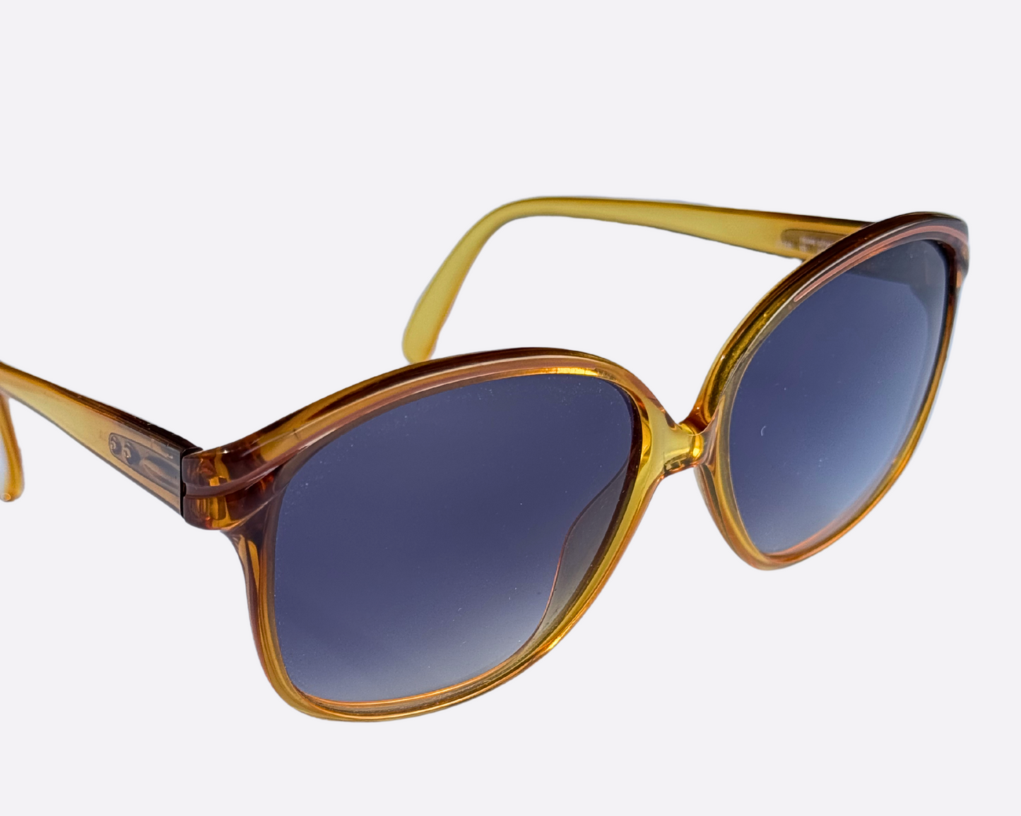 Terri Brogan 8786 10 – Oversized Gold Sunglasses | 1980s Vintage