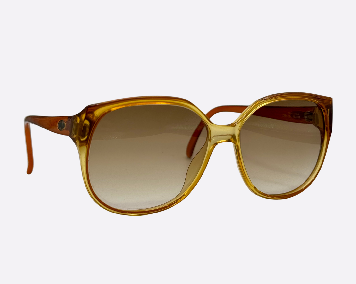 Christian Dior 2160 30 – Honey Optyl Butterfly | 1970s Vintage