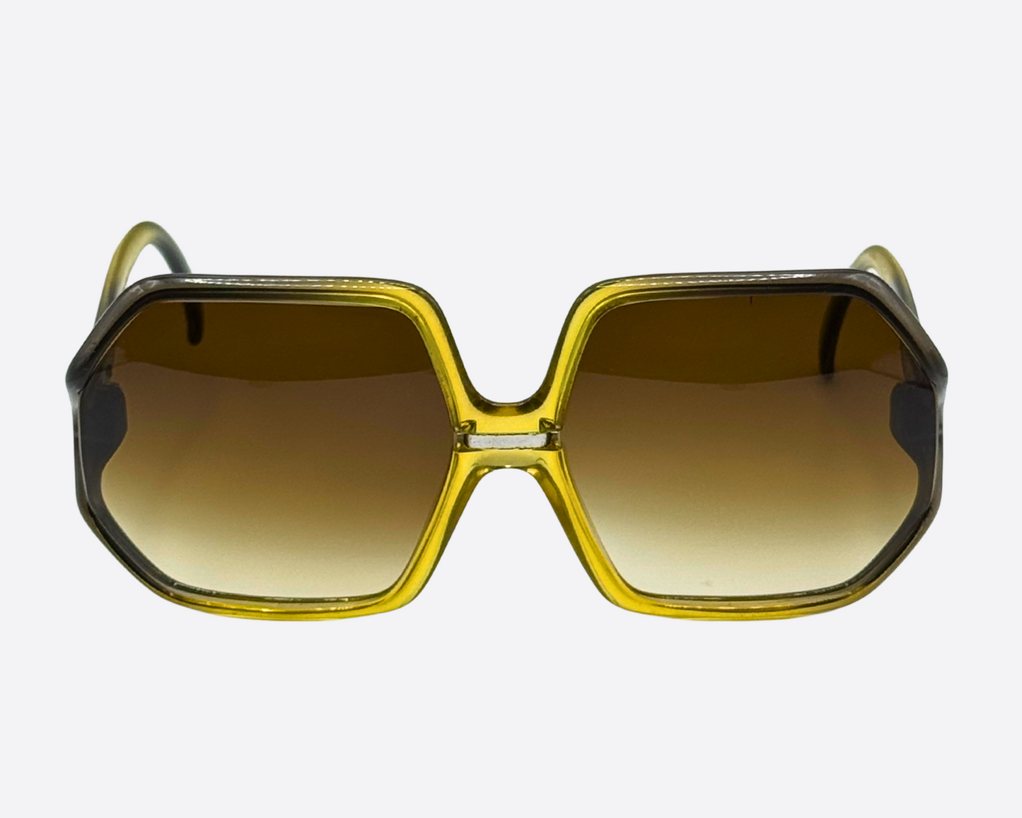 Saphira – Oversized Green Sunglasses | 70s Vintage