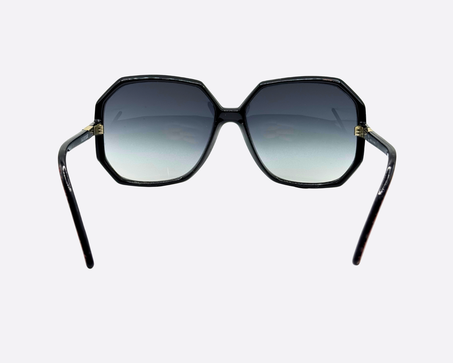 Manequinn – Överdimensionerad runda oktagon | 80-tal