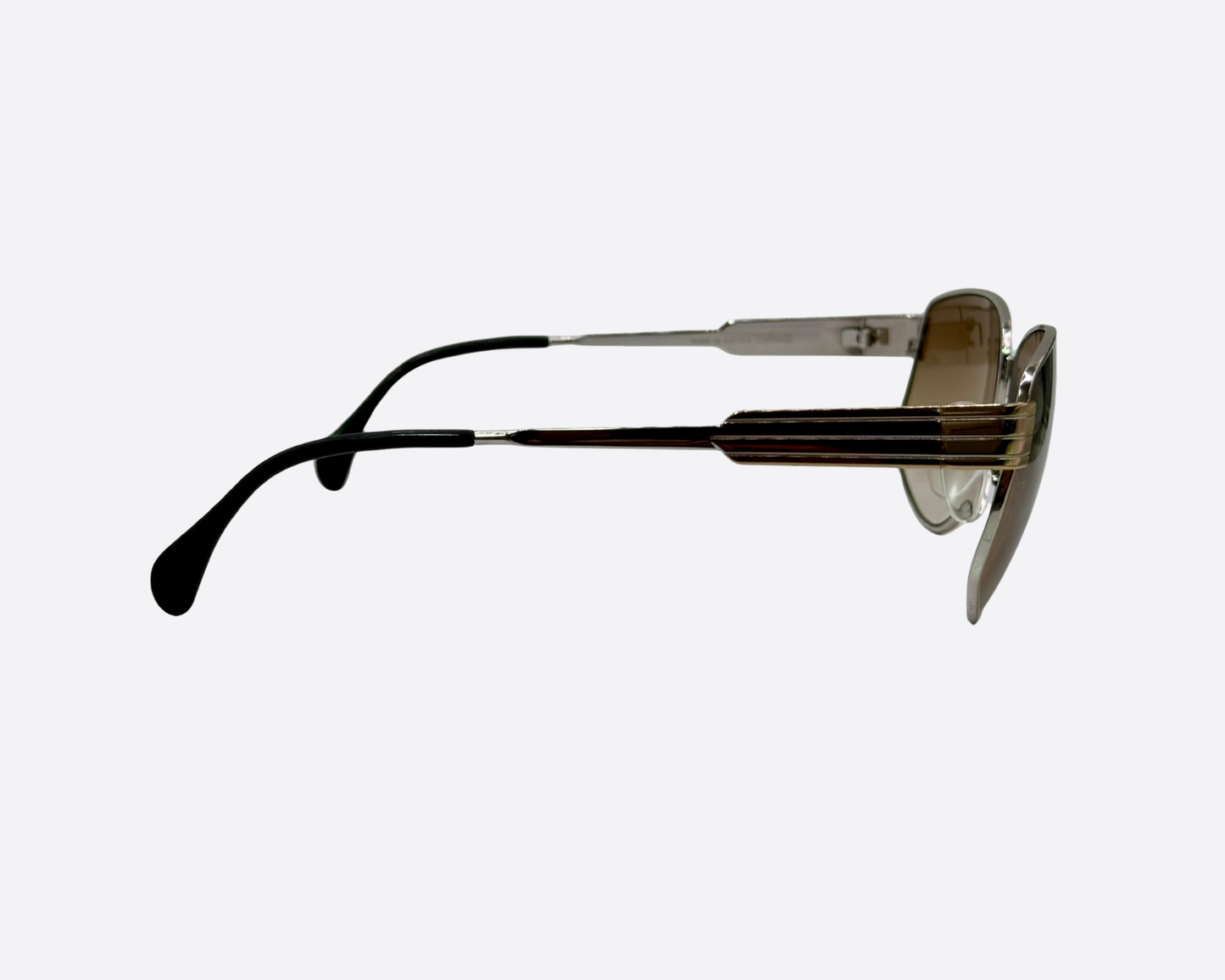 Silhouette M8027 – Gold Aviator | 1980s Vintage Classic