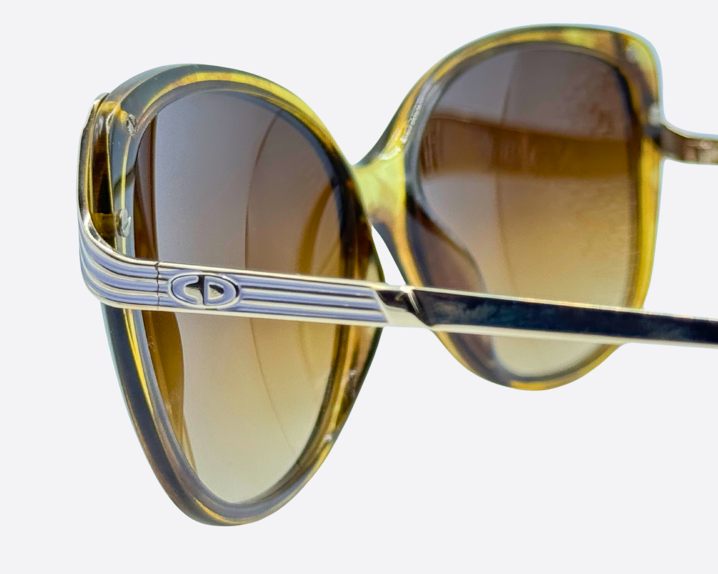 Christian Dior 2416 20 – Amber optyl glamour | 80s vintage sunglasses