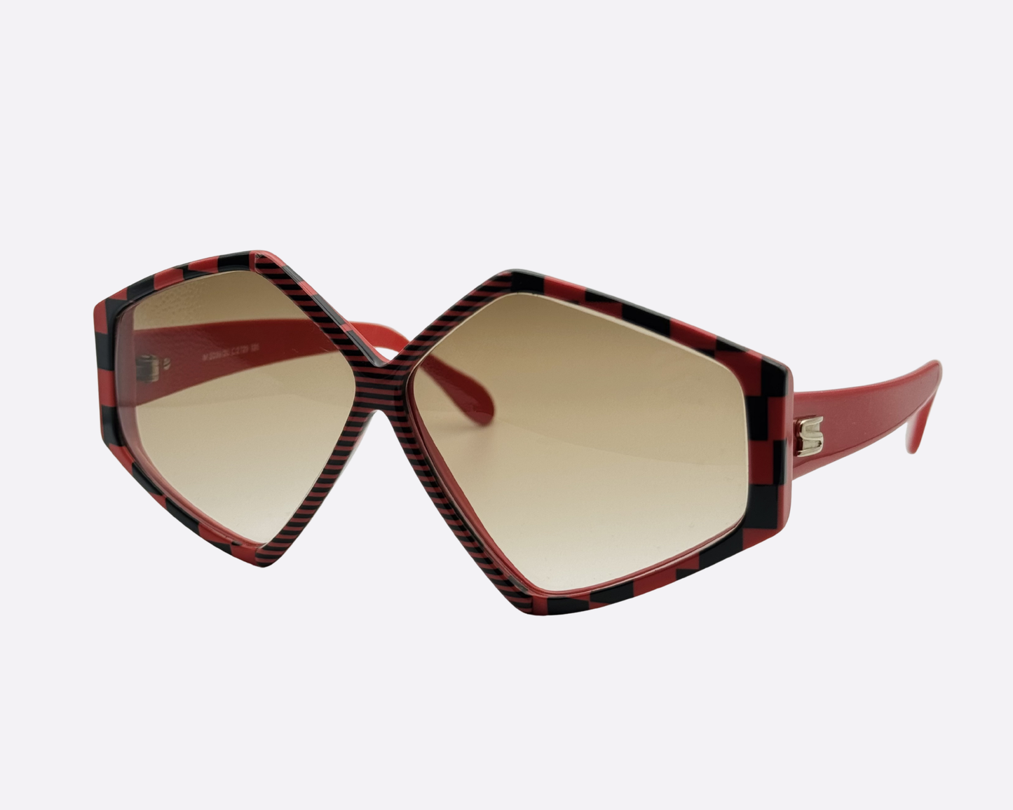 Silhouette M3039/20 – Red Checkerboard Geometric | Made in Austria