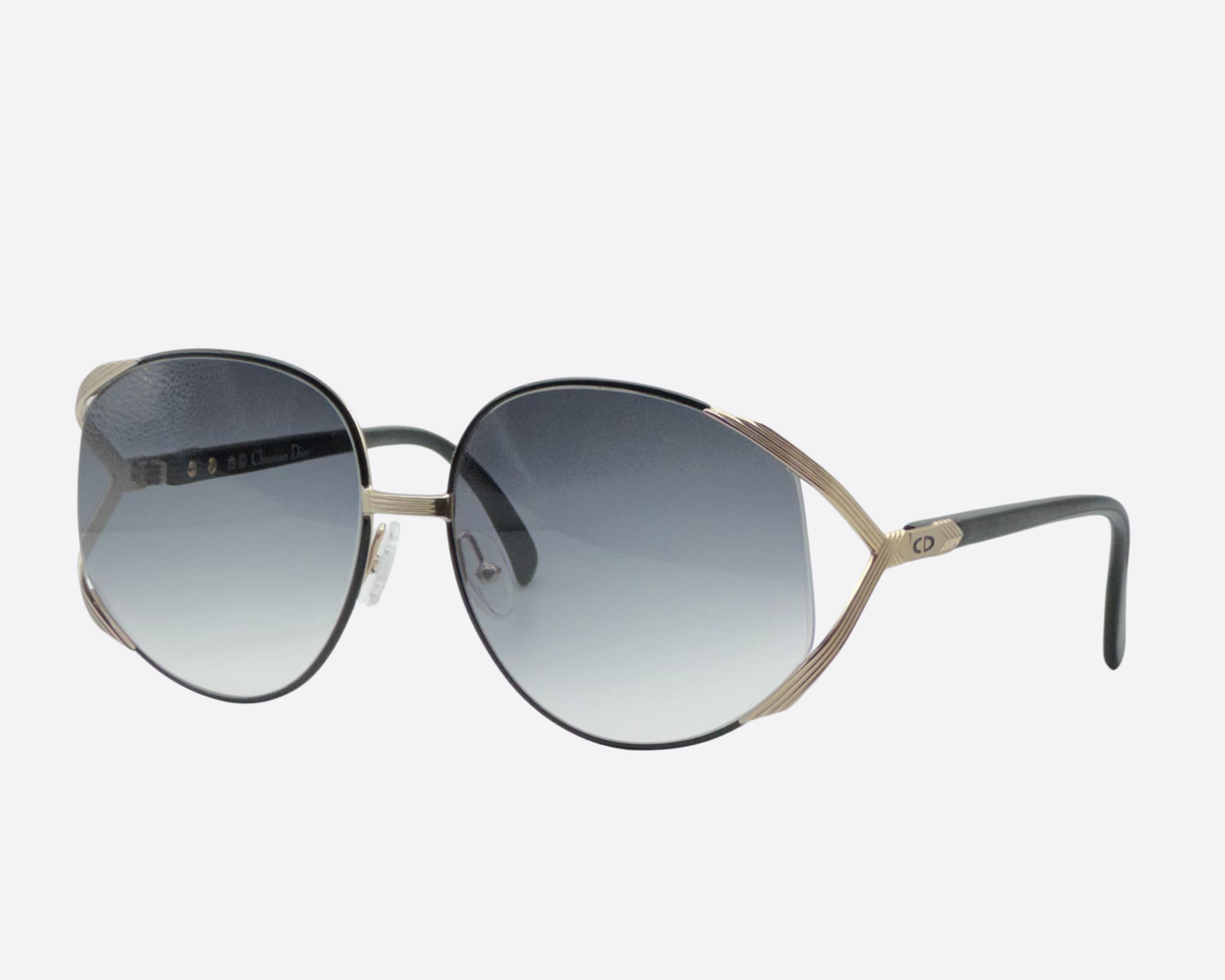 Dior 2250 48 – Black & Silver Oversized | Rihanna & American Hustle Icon