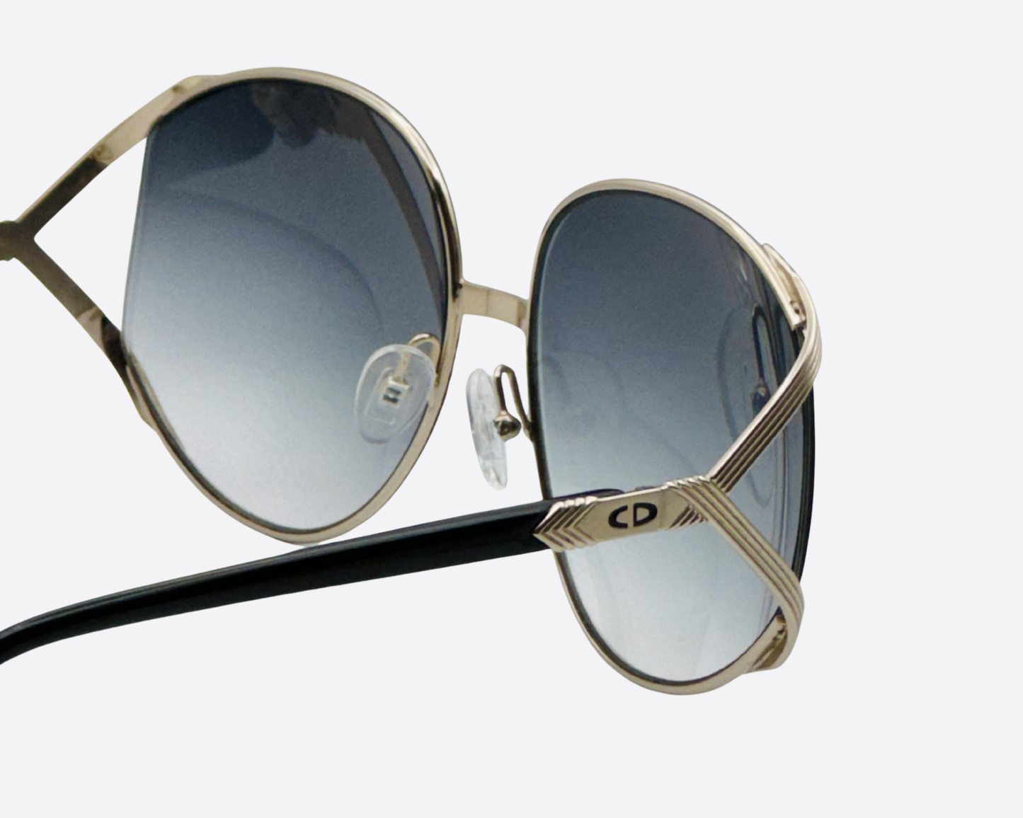 Dior 2250 48 – Black & Silver Oversized | Rihanna & American Hustle Icon